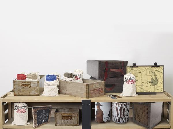 Proposta visual di espositori e gadget